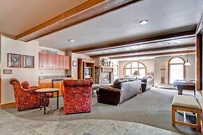 3 Bedroom Colorado Mountain Vacation Rental in River Run Village With 