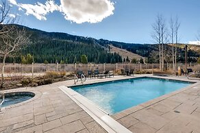 3 Bedroom Colorado Mountain Vacation Rental in River Run Village With 