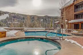 1 Bedroom Plus Murphy Mountain Condo in River Run Village with Hot Tub