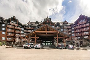 Expansive 4 Bedroom Ski in, Ski out One Ski Hill Residence Located at 