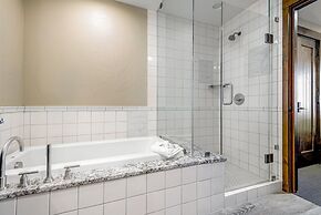 One Bedroom Luxury Condo on Main Street in Downtown Breckenridge