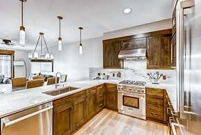 One Bedroom Luxury Condo on Main Street in Downtown Breckenridge