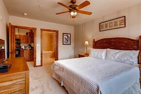 1 Bedroom Mountain View Condo Located in Historic Downtown Breckenridg