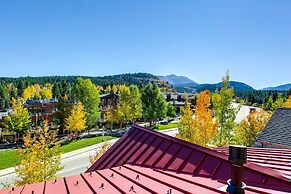 1 Bedroom Mountain View Condo Located in Historic Downtown Breckenridg