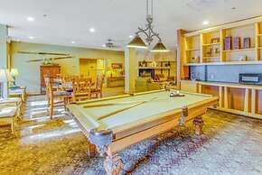 1 Bedroom Mountain Chic Condo in River Run Village Just a Short Walk t