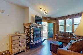 1 Bedroom Mountain Chic Condo in River Run Village Just a Short Walk t
