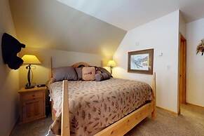 2 Bedroom Colorado Mountain Vacation Rental in River Run Village With 