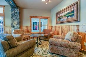 2 Bedroom Colorado Mountain Vacation Rental in River Run Village With 
