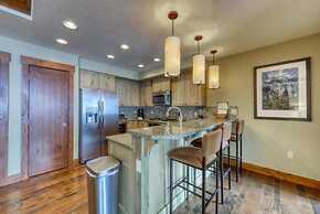 Luxury 2 Bedroom Ski in, Ski out One Ski Hill Residence Located at the