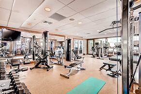 Luxury 3 Bedroom Ski in, Ski out  One Ski Hill Residence Located at th