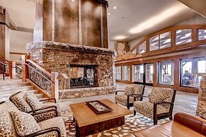 Luxury 3 Bedroom Ski in, Ski out  One Ski Hill Residence Located at th