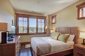 Luxury 3 Bedroom Ski in, Ski out  One Ski Hill Residence Located at th