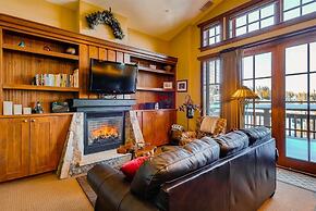 Luxury 3 Bedroom Ski in, Ski out  One Ski Hill Residence Located at th