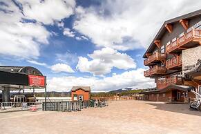 Luxury 3 Bedroom Ski in, Ski out  One Ski Hill Residence Located at th