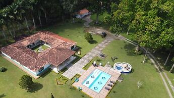 Hotel Campestre Pueblo Bello