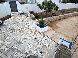 Sleep & Go Faro Airport Guest House