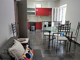 Sleep & Go Faro Airport Guest House