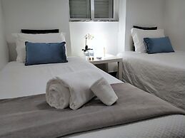 Sleep & Go Faro Airport Guest House
