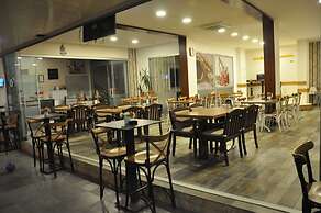 Neoss Boutique Hotel