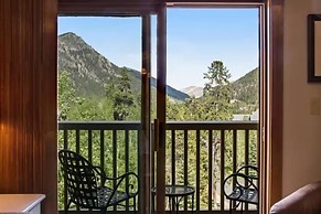 1 Bedroom Colorado Mountain Vacation Rental in River Run Village with 