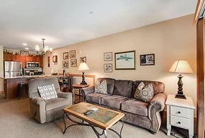 1 Bedroom Colorado Mountain Vacation Rental in River Run Village with 