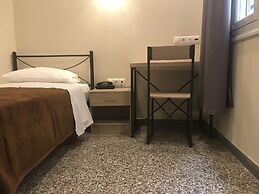 Athens Psiri Hotel