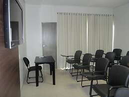 Oasis Hotel