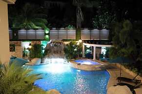 Orchids & Palms Villa