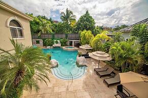 Orchids & Palms Villa