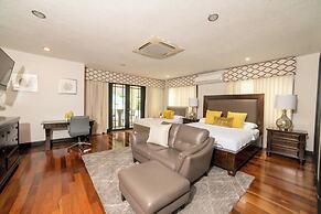 Orchids & Palms Villa