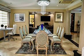 Orchids & Palms Villa