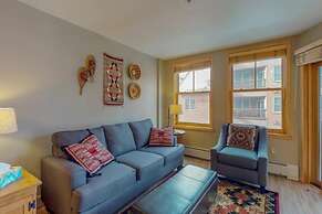 1 Bedroom Mountain Condo in the Heart of River Run Village within walk