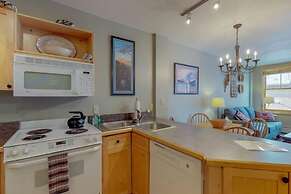 1 Bedroom Mountain Condo in the Heart of River Run Village within walk