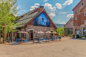 1 Bedroom Mountain Condo in the Heart of River Run Village within walk