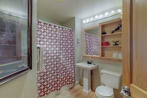 1 Bedroom Mountain Condo in the Heart of River Run Village within walk