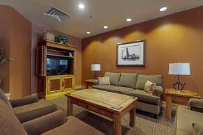 1 Bedroom Mountain Condo in River Run Village with Beautiful Mountain 