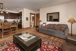 Premier 2 Bedroom Ski in, Ski out Lone Eagle Condo With the Best Acces