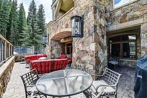 Premier 4 Bedroom Ski in, Ski out Lone Eagle Condo With the Best Acces