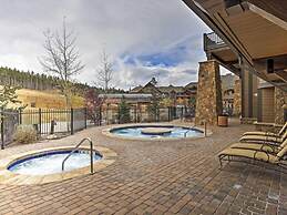 Crystal Peak Lodge 4 Bedroom Ski in, Ski out Slopeside Condo at the Ba