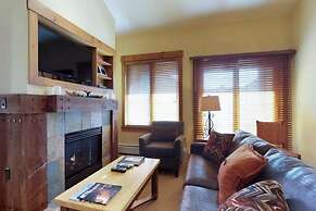 2 Bedroom Colorado Vacation Rental situated in River Run Village Steps