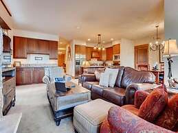 Premier 3 Bedroom Ski in, Ski out Lone Eagle Condo With the Best Acces