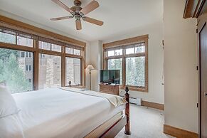 Premier 3 Bedroom Ski in, Ski out Lone Eagle Condo With the Best Acces