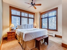 Premier 3 Bedroom Ski in, Ski out Lone Eagle Condo With the Best Acces