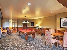 Crystal Peak Lodge 1 Bedroom Ski in, Ski out Slopeside Condo at the Ba