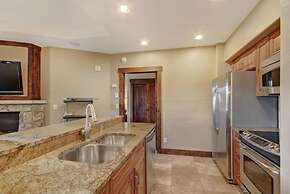 Crystal Peak Lodge 1 Bedroom Ski in, Ski out Slopeside Condo at the Ba