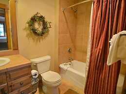 Luxury 3 Bedroom Mountain Vacation Rental in Breckenridge Just Two Blo