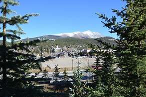 Luxury 3 Bedroom Mountain Vacation Rental in Breckenridge Just Two Blo