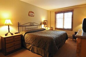 Luxury 3 Bedroom Mountain Vacation Rental in Breckenridge Just Two Blo