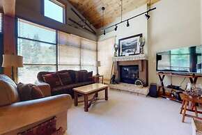 Family Friendly 3 Bedroom Mountain Vacation Rental in Keystone With Co