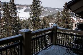 Premier 2 Bedroom Ski in, Ski out Vacation Rental at the Timbers With 